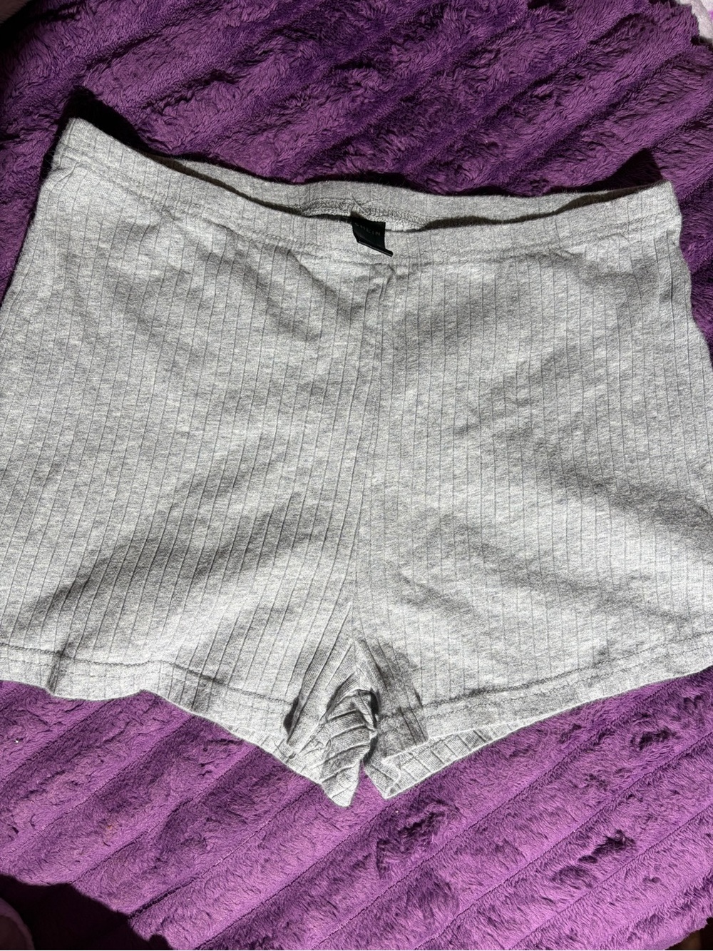 SHEIN Light Gray Ribbed Bike Shorts